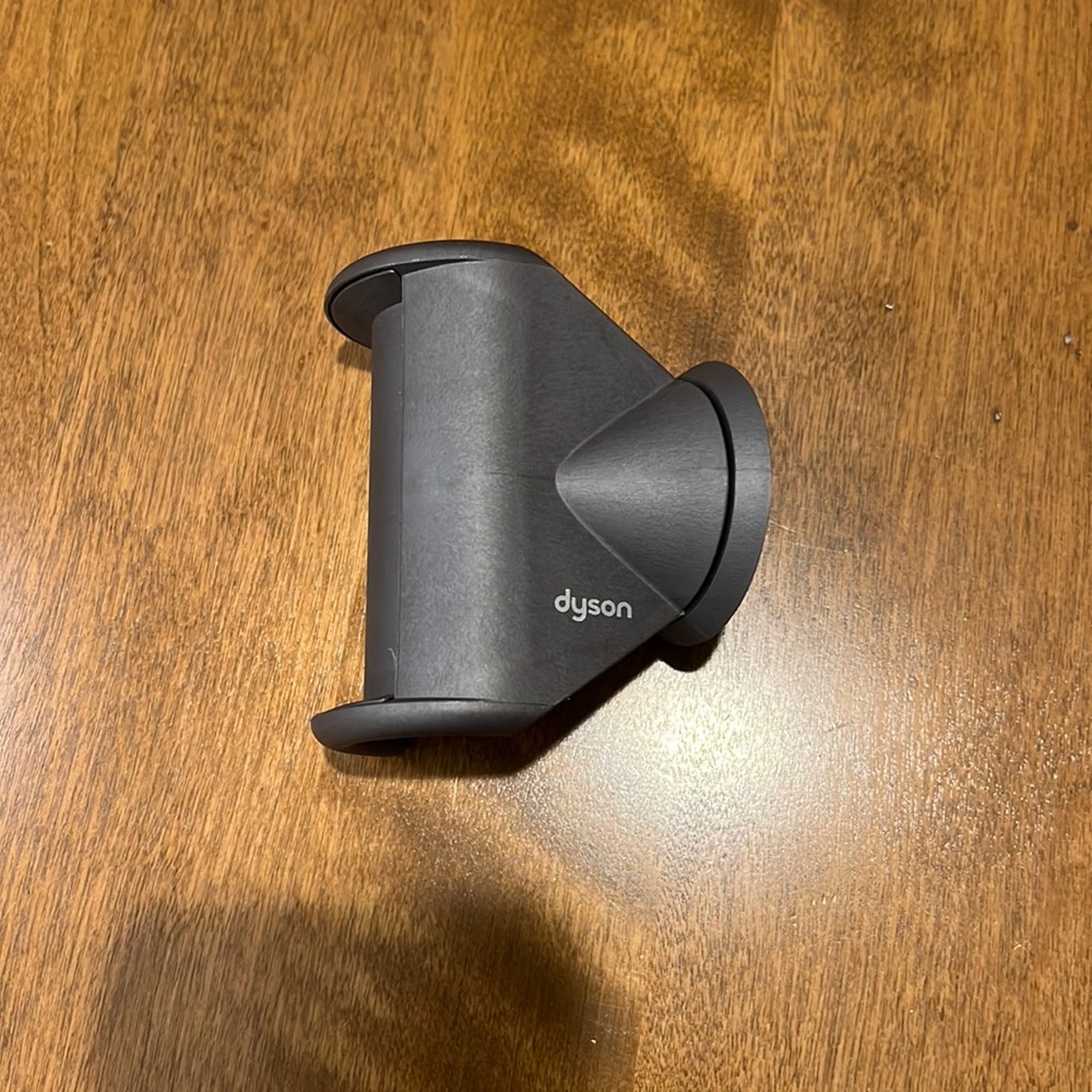 Dyson supersonic flyaway attachment